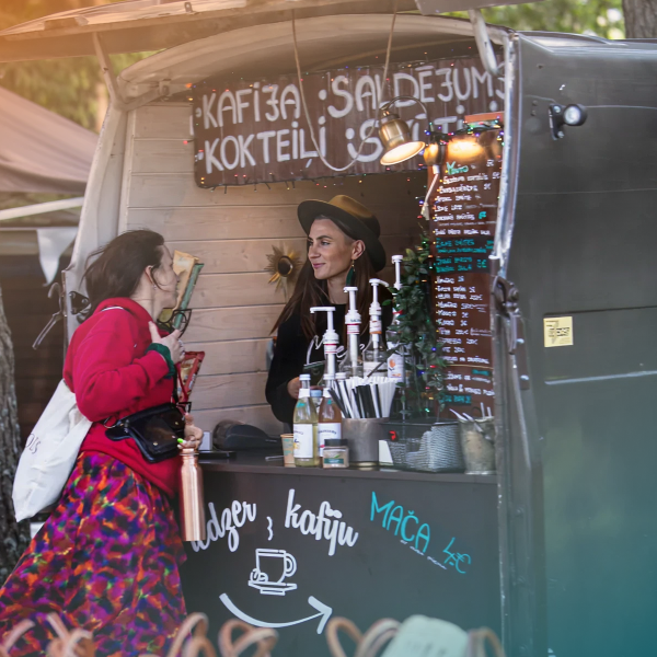 Bioloģiskās pārtikas tirgotājs